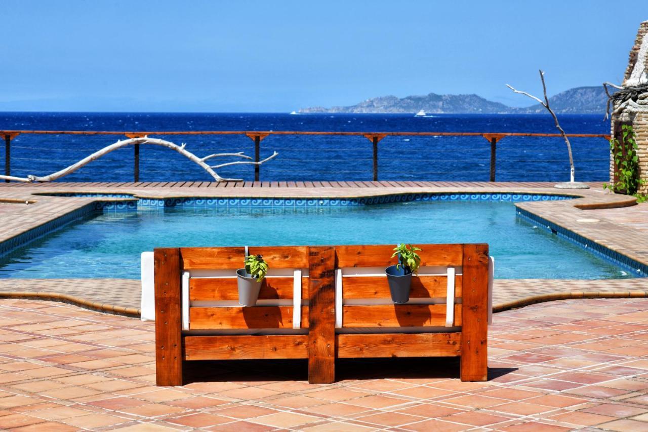 Luxurious Villa By The Sea Posidhonia  Exterior photo